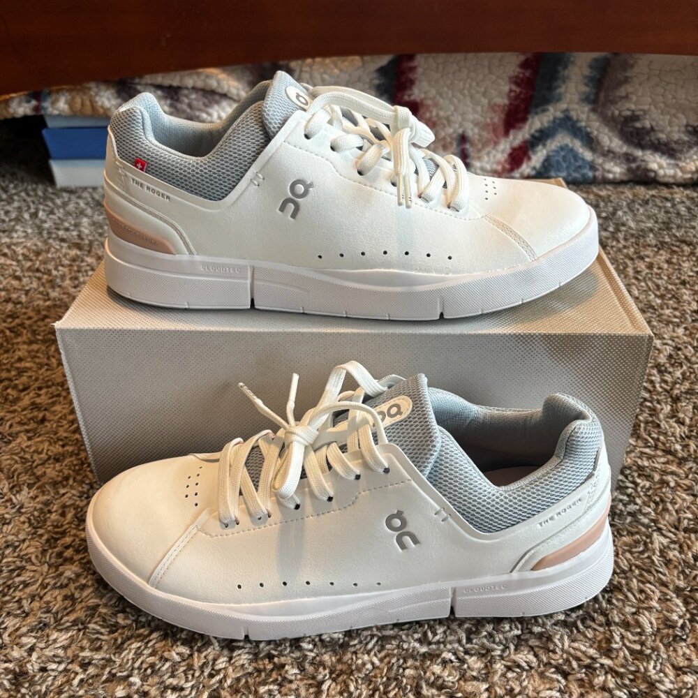 New On Cloud Women's ROGER Advantage Tennis Pickleball Shoes Size 9.5 MSRP $160